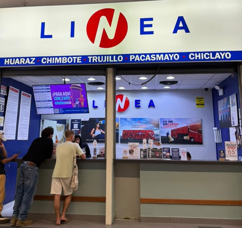 Transportes Línea - Terminal Plaza Norte
